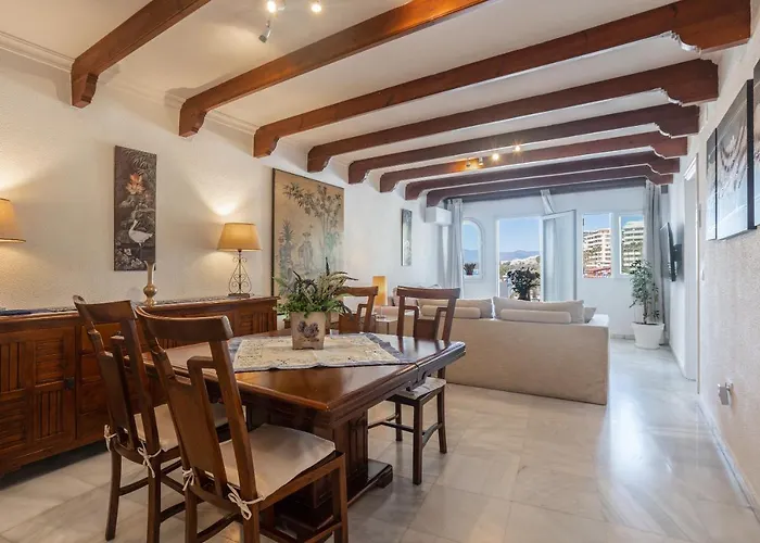 Comfortable Yacht Club *