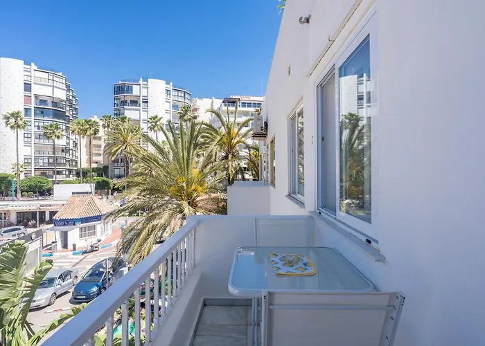 Comfortable Yacht Club アパート