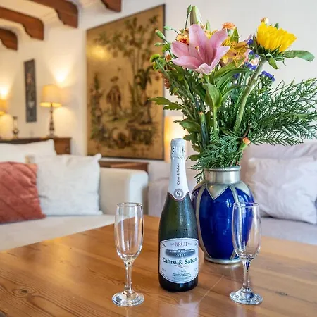 Comfortable Yacht Club * Marbella