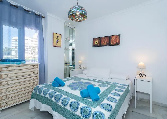 Comfortable Yacht Club * ماربيا